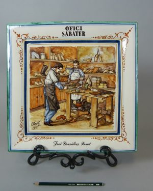 Bandeja de Cerámica "Oficio Fabricante de Zapatos"